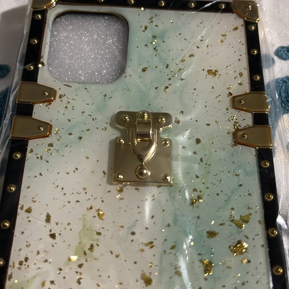 New set/2 iPhone 11 cases